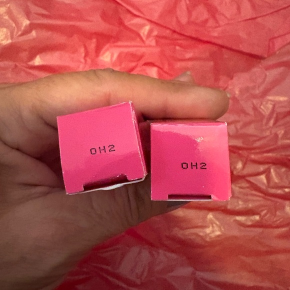 Vibrant Pink Liquid Lipstick Duo - Picture 12 of 16